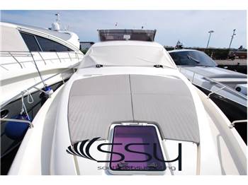 FERRETTI 530