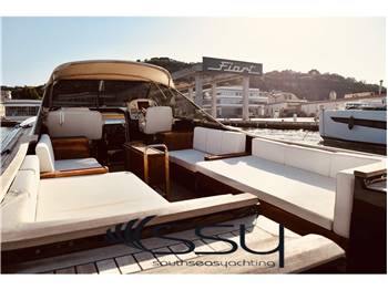 CAMPER & NICHOLSONS ENDEAVOUR 42