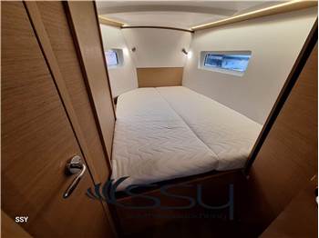 JEANNEAU SUN ODYSSEY 380