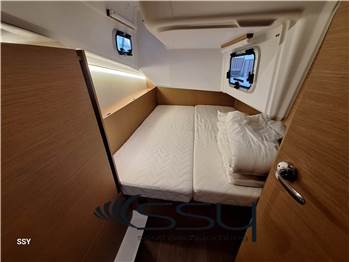 JEANNEAU SUN ODYSSEY 380