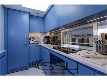 ARCADIA YACHTS SHERPA 80 XL