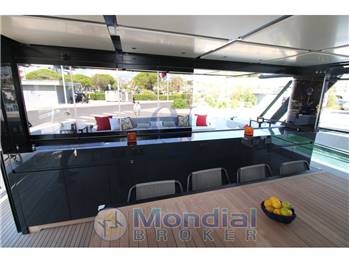 Arcadia Yachts Sherpa 80XL