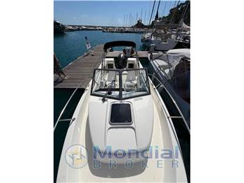 Robalo 2140