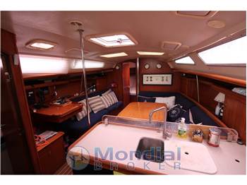 Hunter 38