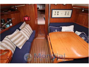 Hunter 38
