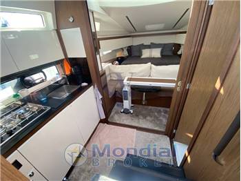 Jeanneau Leader 33