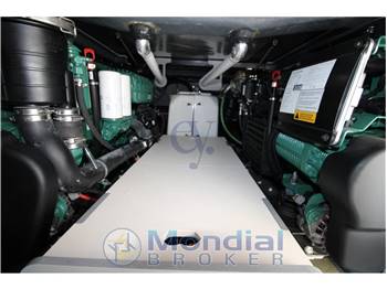 Cranchi A46 Luxury Tender