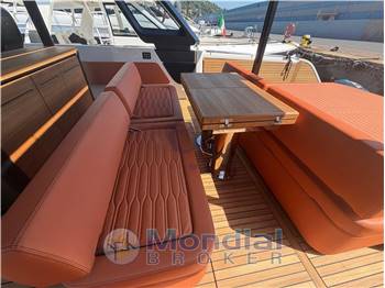 Cranchi A46 Luxury Tender