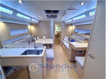 Solaris Yachts Solaris 40
