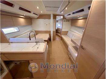 Solaris Yachts Solaris 44