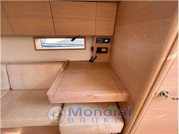 Solaris Yachts Solaris 44
