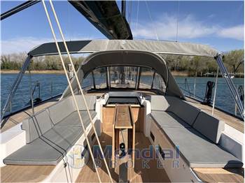 Solaris Yachts Solaris 55