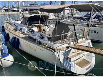 Solaris Yachts Solaris 44