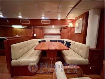 Solaris Yachts Solaris 44