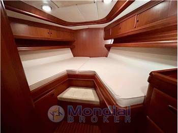 Solaris Yachts Solaris 44