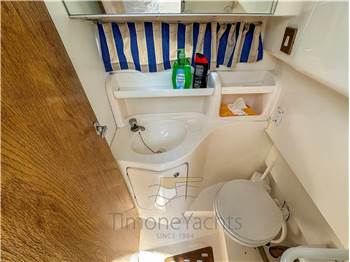 Rio Rio 800 Cabin Fish