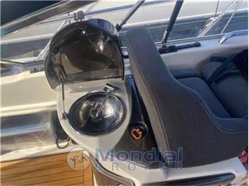 Cranchi Endurance 33