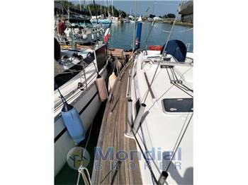 Beneteau Oceanis 411