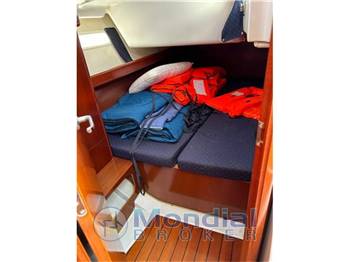 Beneteau Oceanis 393