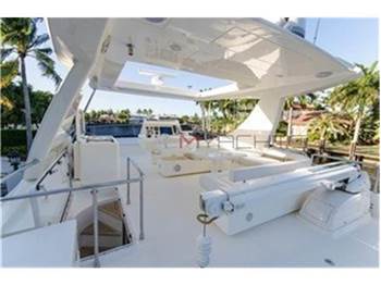 Ferretti 75 ft