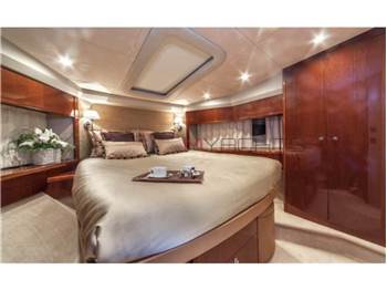 Princess Yachts 65