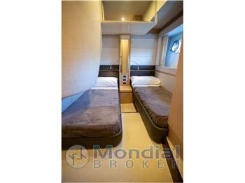 Ferretti 560 Fly
