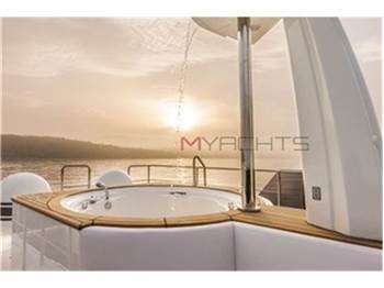 Ferretti Ferretti 92