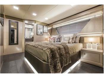 Ferretti Ferretti 92