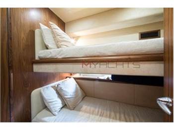 Sunseeker Predator 72