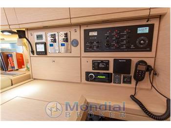 Jeanneau Yachts J54