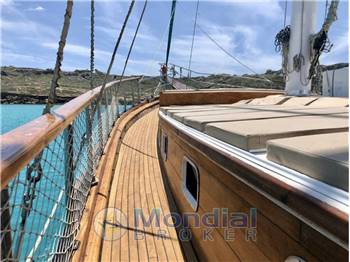 Custom Caicco 6 cabine