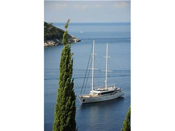 Croatia Sailing Yacht 37 mt