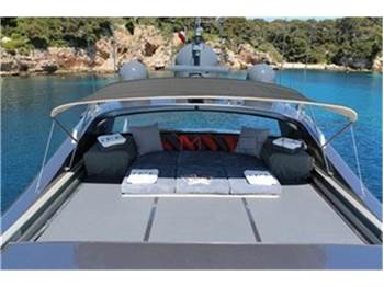 Overmarine Mangusta 109