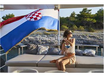 Custom Yacht a vela 43 metri con equipaggio