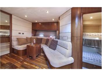 Sunseeker Predator 62