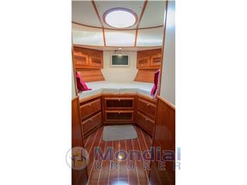 Rose Island Lobster 49