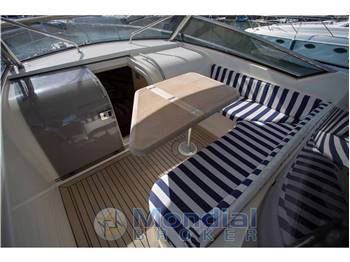 Cantieri Estensi F370 Bluetime