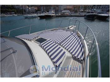 Cantieri Estensi F370 Bluetime