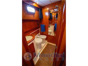 Cantieri Estensi Goldstar 440 C