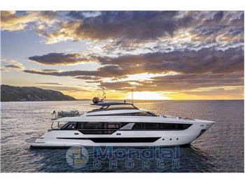 Ferretti Noleggio Ferretti 30 mt