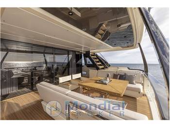 Ferretti Noleggio Ferretti 30 mt