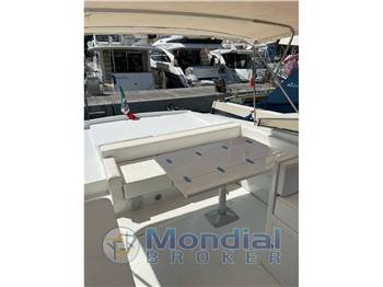 Magnum Marine 40' Sport