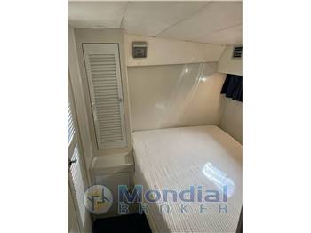 Magnum Marine 40' Sport