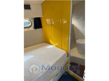 Magnum Marine 40' Sport