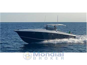 Magnum Marine 40' Sport