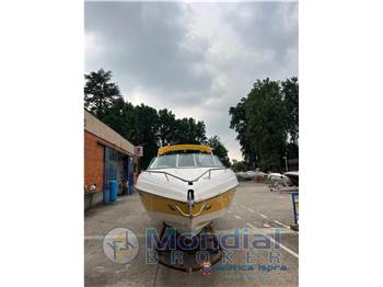 Rinker Captiva 262 cuddy