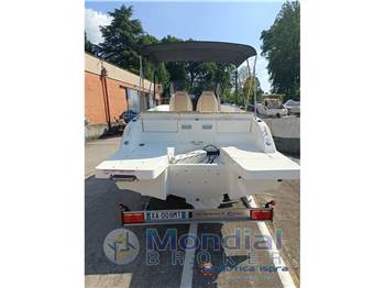 Quicksilver 705 OPEN