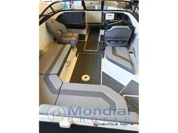 Bayliner V20