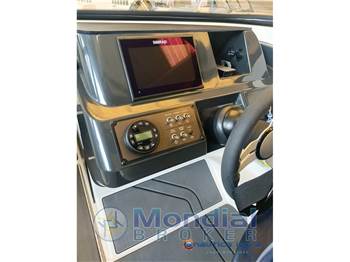 Bayliner V20