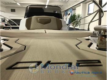 Ranieri International Next 240 SH